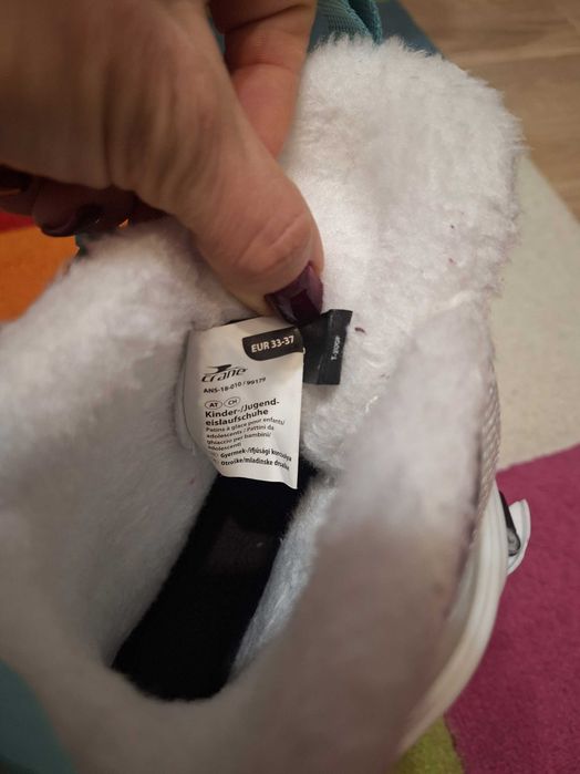 Кънки за лед 33-36 номер