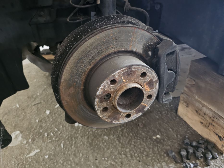 Amortizoare , arcuri ,suspensie BMW 2.0 diesel N47 , E87  ,31316786017