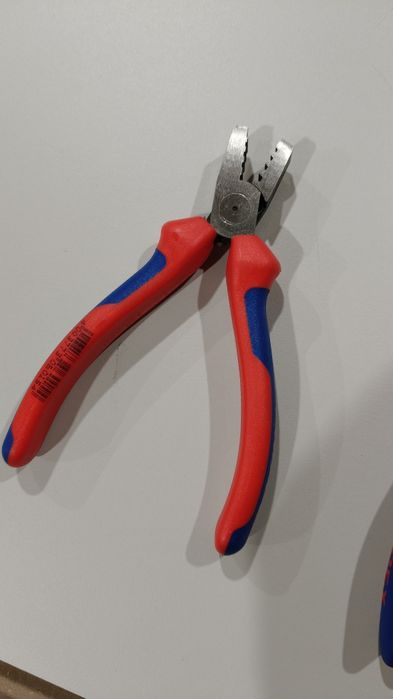 Clesti Knipex, Nou
