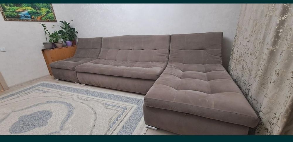 Продам диван в хорошем состоянии