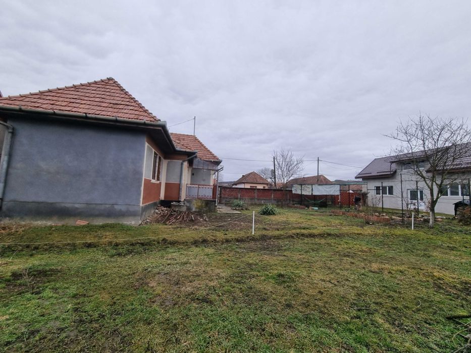 Casa de vanzare in Cerghizel.