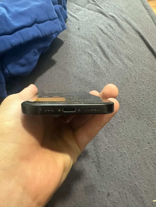 Iphone 15 128gb с кутия и кабелче