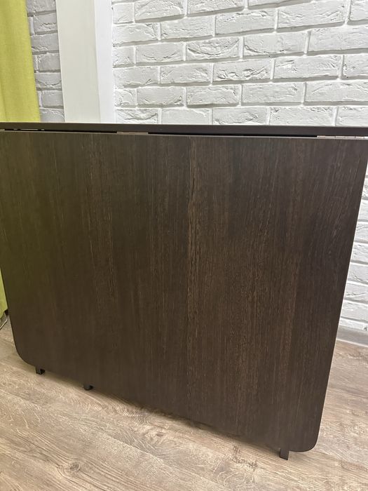 Стол  - книжка.