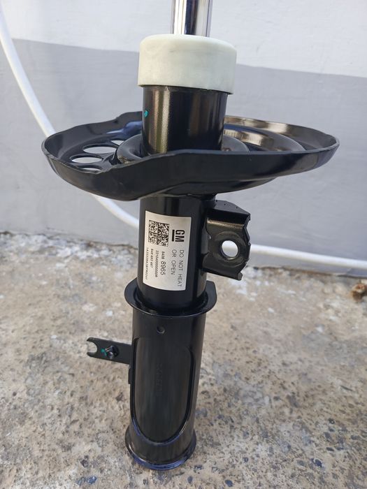 Продам амартизары от Малибу 2, американка.