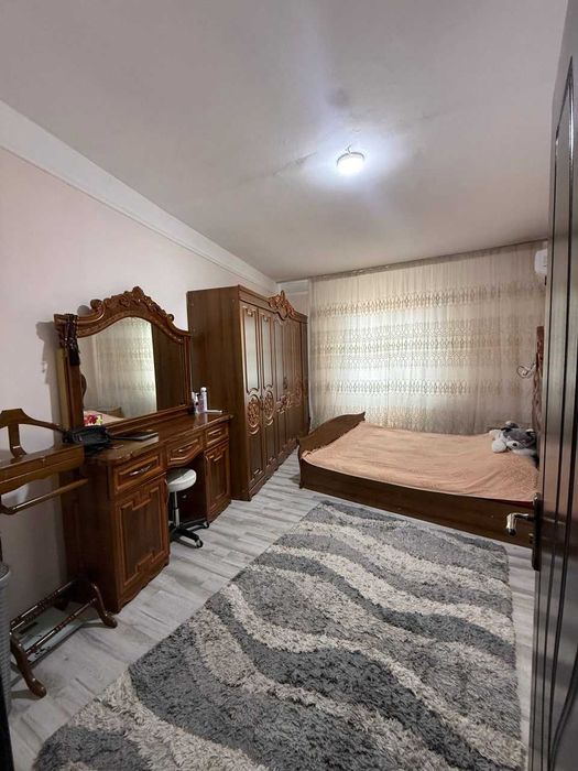 СРОЧНО !! Продается квартира в Яшнабаде 4/5/5 ( 98 кв/м ) Тузел 2