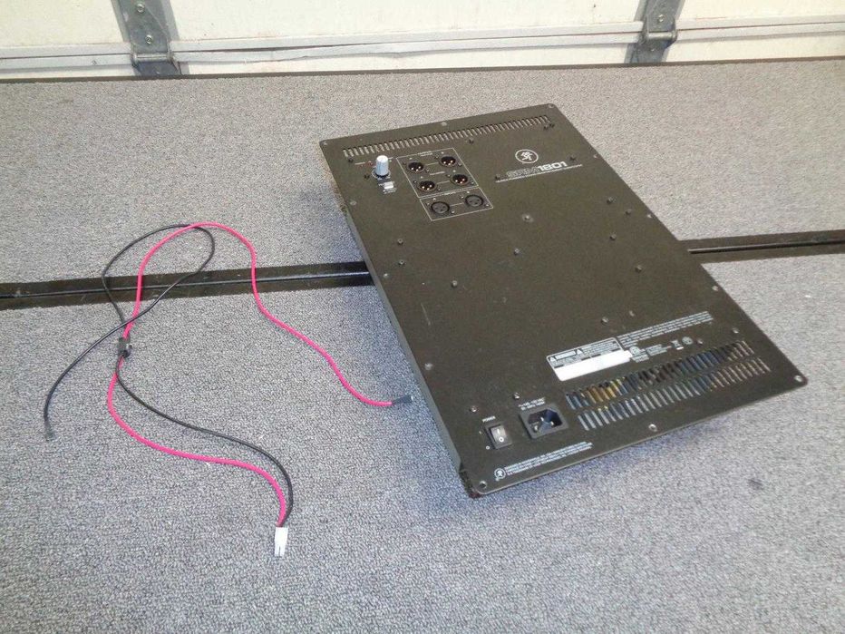 Усилвател за събуфер 1000w