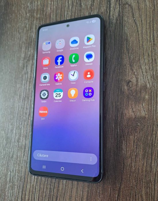 Telefon Samsung in stare foarte buna A53 5G + 9 huse