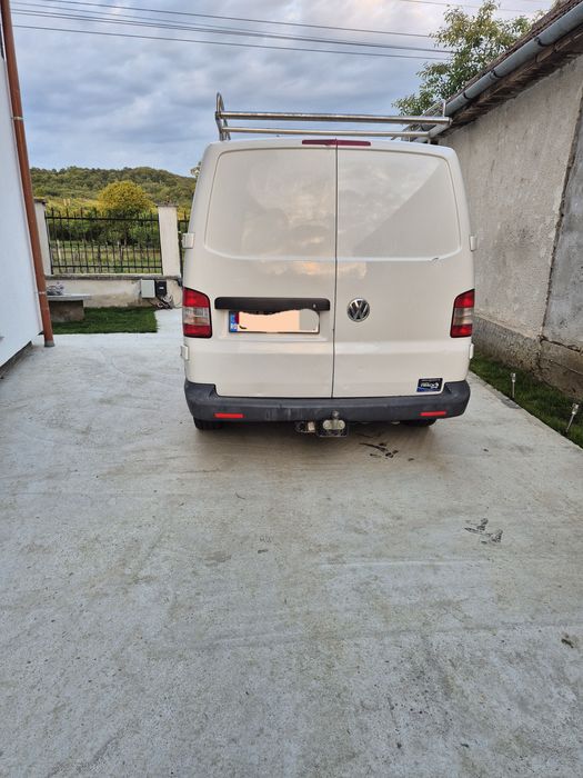 Volkswagen T5 An 2011