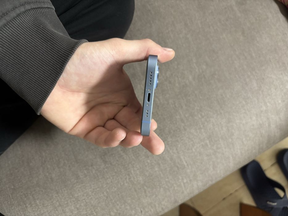 Продам айфон 14 быстро