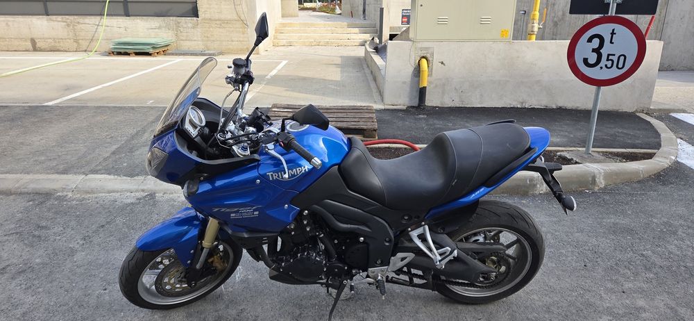 Triumph Tiger 1050 (ABS) | Doar 26.000 km | An 2007