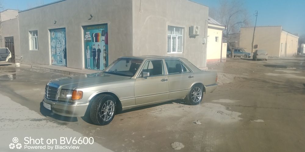 Mercedes Diplomat w126 M103 S class-300SE год.1990 автомат  объ