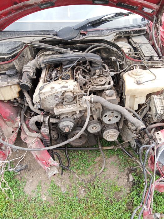 Запчасти Мерседес 190и124и202и210