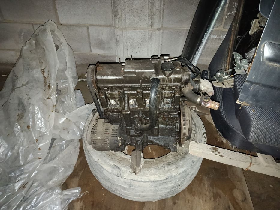 Матор сатылады 2013 жылгы.  Андроид 80 мын тг