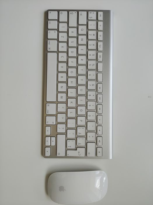 Apple Magic mouse + Tastatura