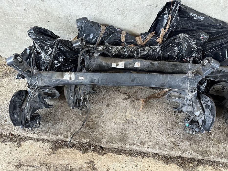 Punte spate / Disc / Etrier electric Nissan Qashqai J11 2018 2019 2020