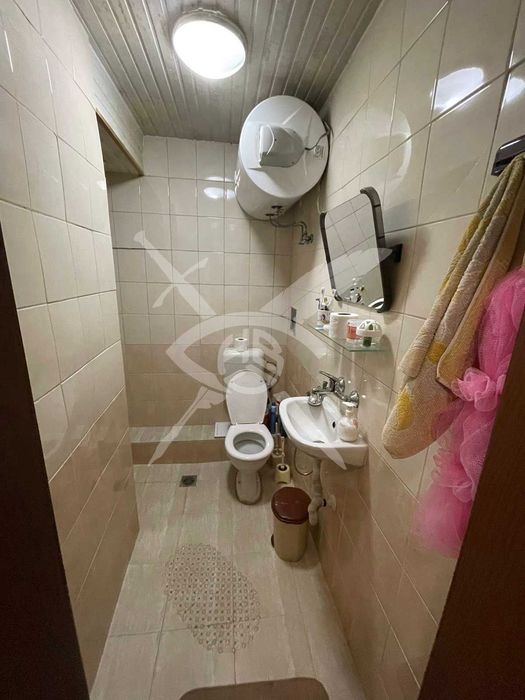 Продава се Къща в Айтос - 180 кв.м за 1667 €/кв.м - Снимка #3