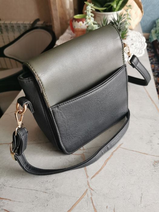 Женская сумка чистая кожа