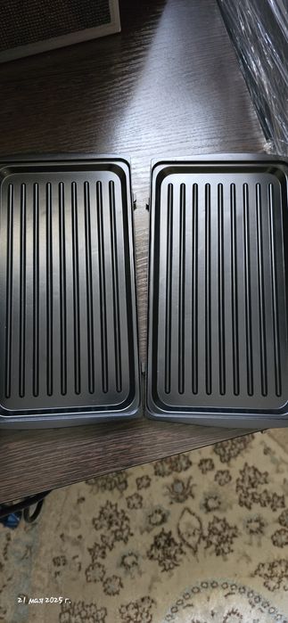 Вафельница электрическая