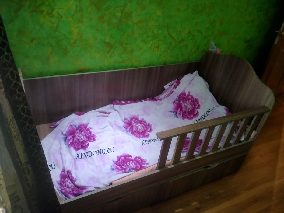 Детская кровать.