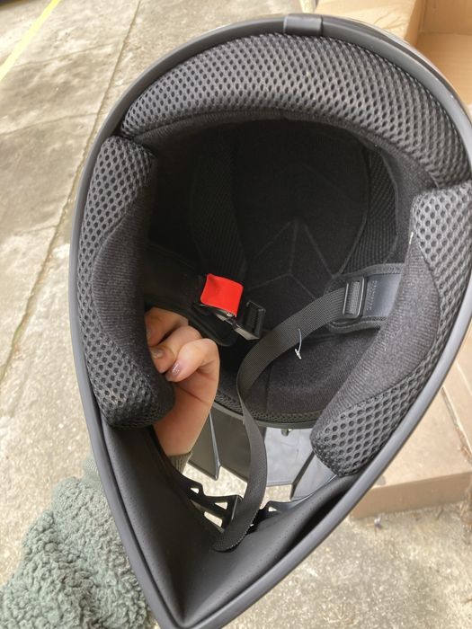 Нова каска Крос S/M