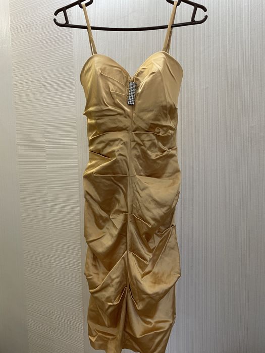 Продам платье