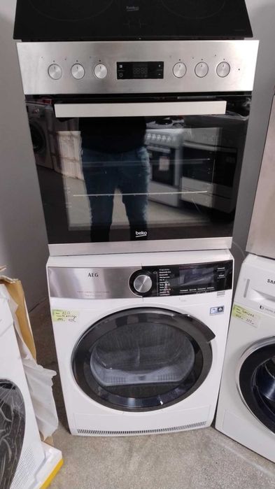 Комплкет Фурна за вграждане + Индукционни котлони Beko-Беко 71 литра