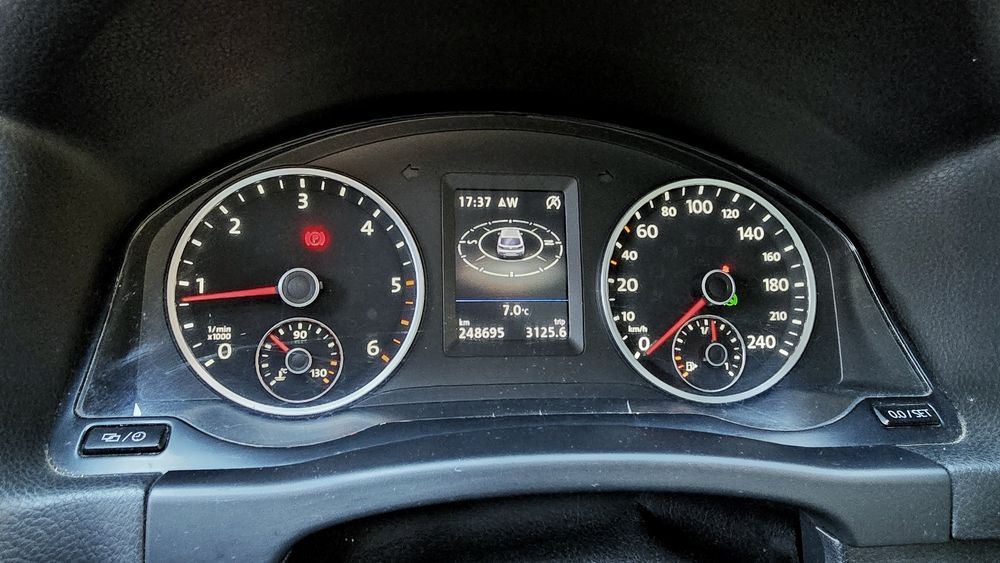 Volkswagen  Tiguan  4Motion