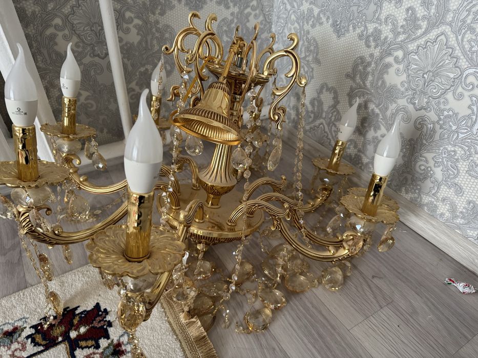 Люстра сатылады. Бағасы 40 000тг