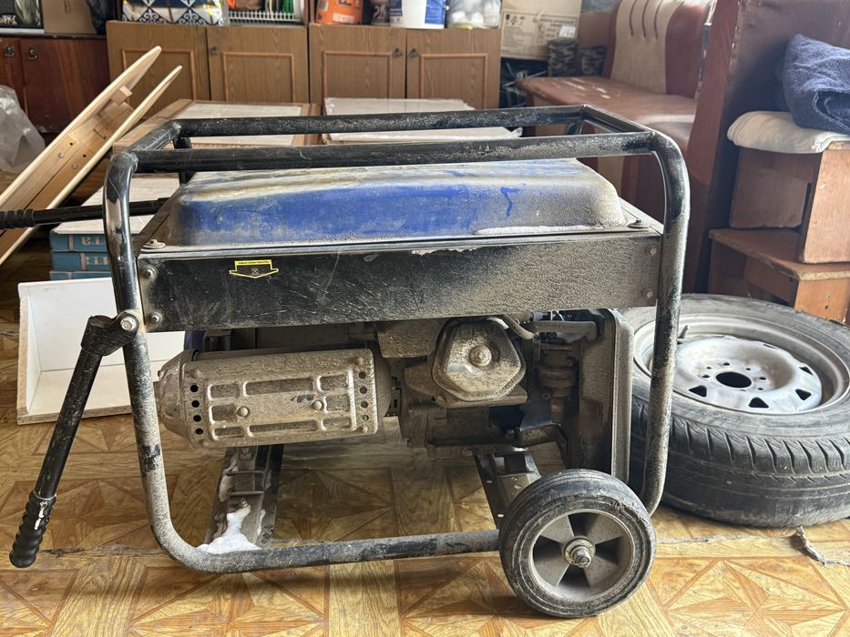 Продаються инструменты