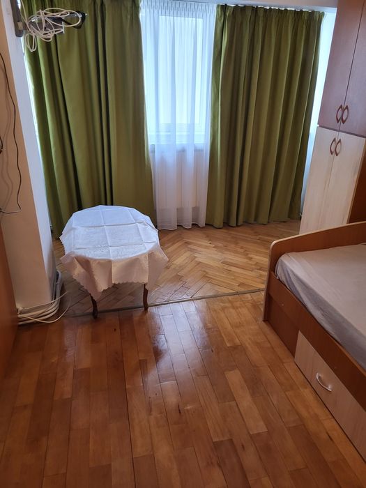 Apartament de inchiriat 3 camere