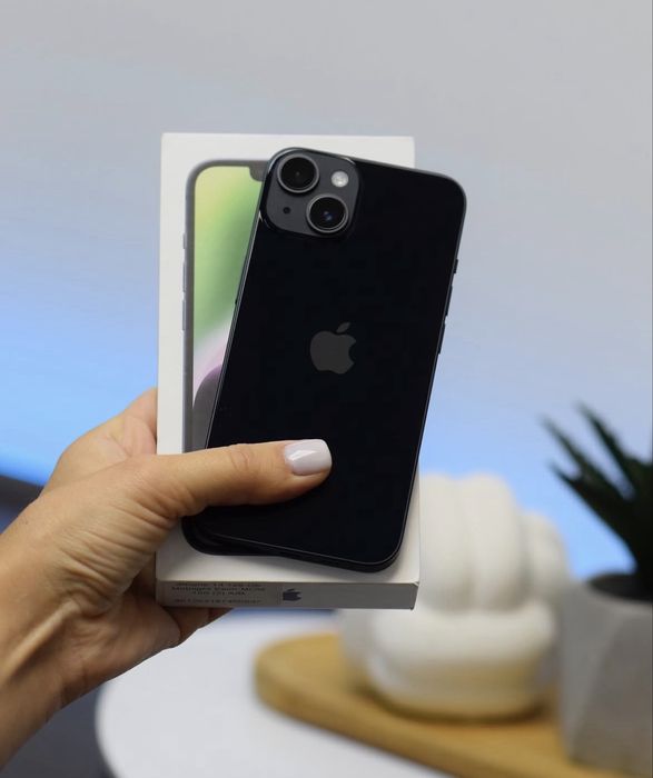 Продам Айфон 14 256gb 100%