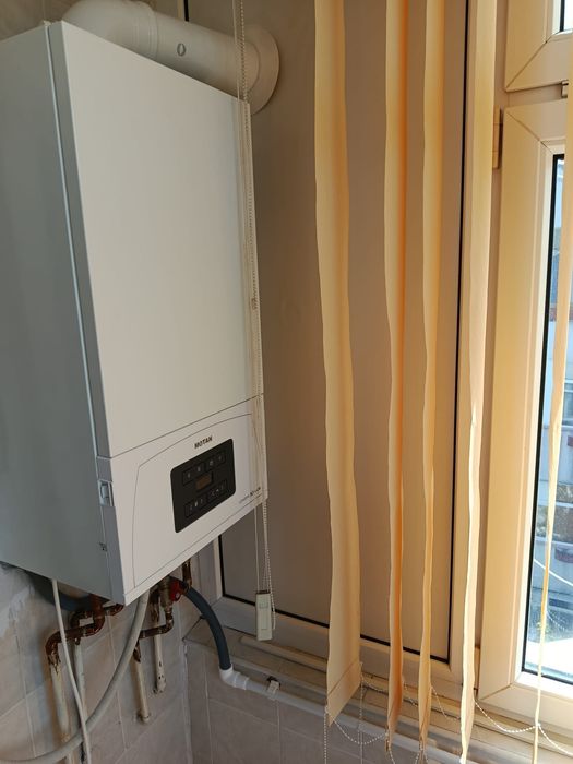 Apartament de închiriat cu 3 camere. Vaslui