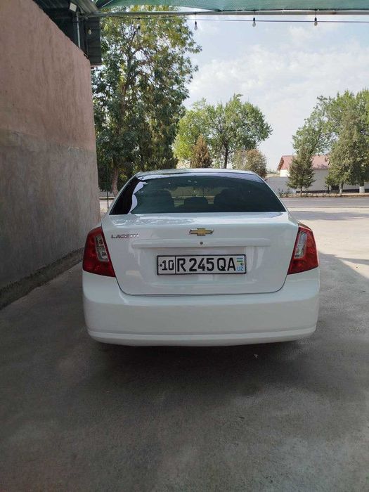 Lasetti Gentra 2018 yilgi sotiladi