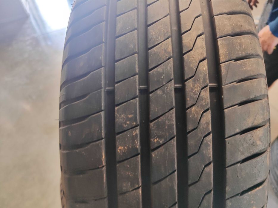 4бр. летни гуми 235/60/18 Firestone
