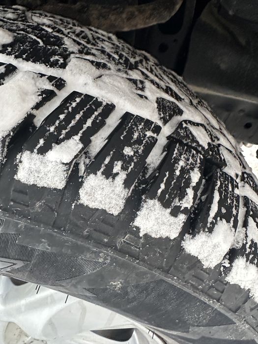 Покрышка с дисками R18