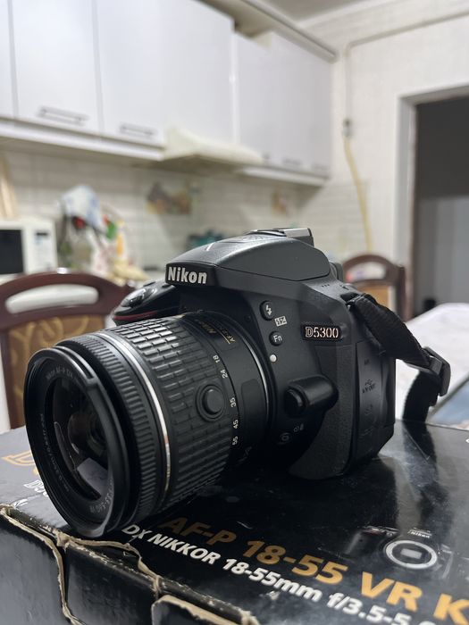 Nikon D5300 продаю