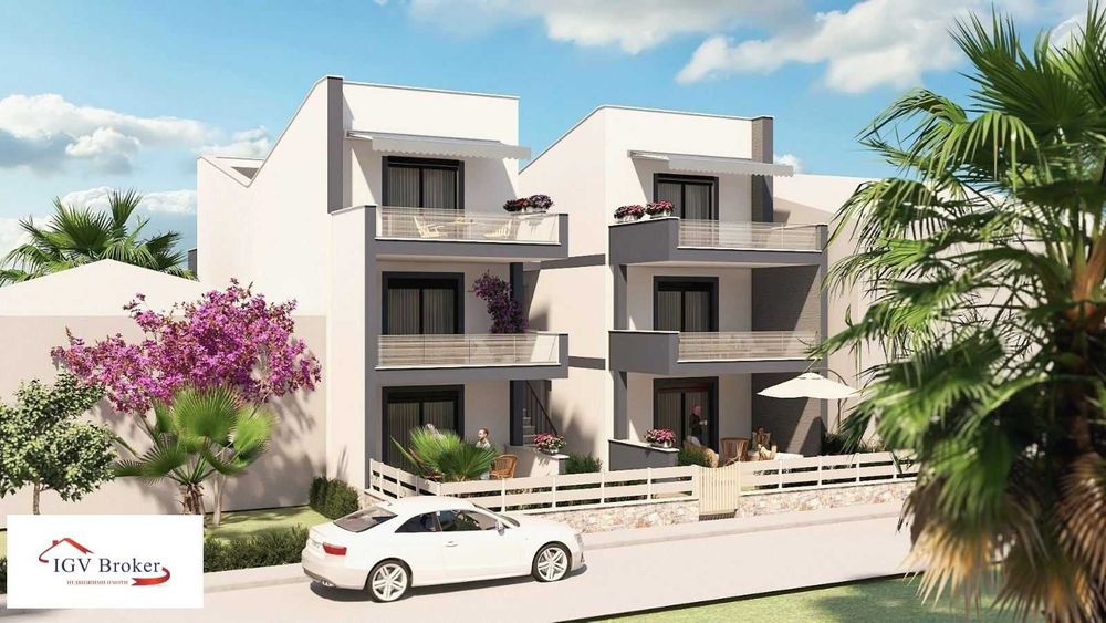 Продава се Тристаен апартамент в София, Люлин 9 - 78 кв.м за 1242 €/кв.м - Снимка #2