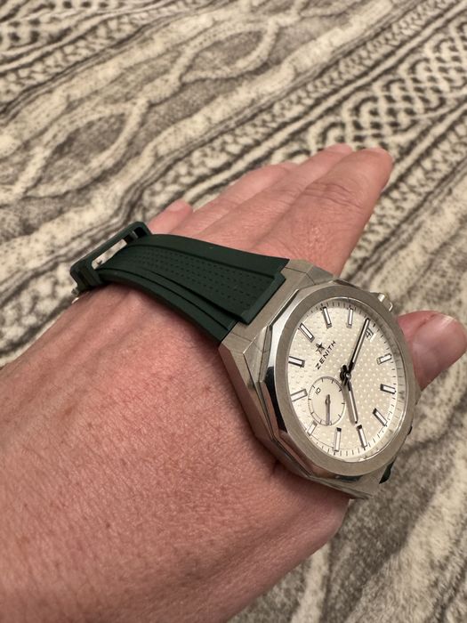 Часовник Zenith skyline