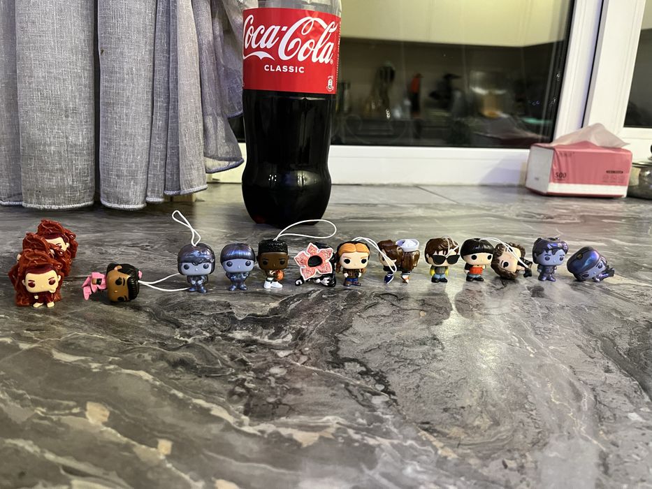 Продам фигурки Осд