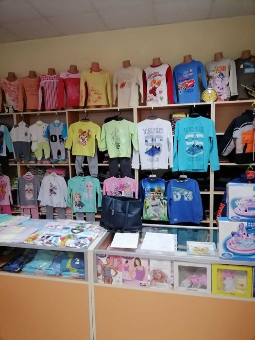Ликвидация на бебешки и детски дрехи от 0-12 години !!! САМО НА ЕДРО