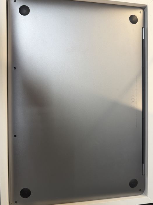 Apple Mackbook Pro 13inch A2338