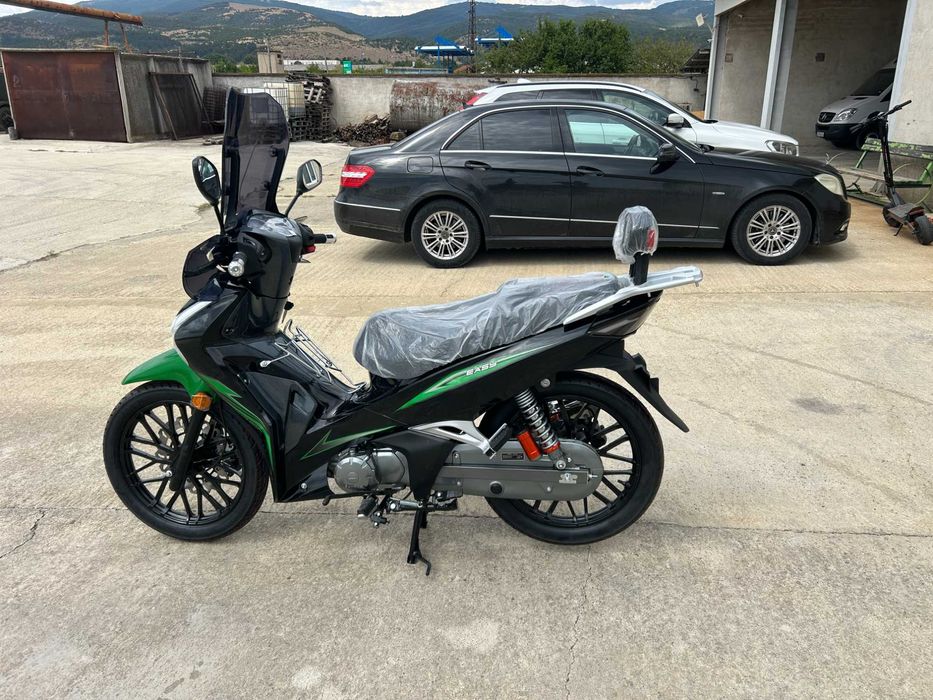 Lifan Скутер 49 куб.