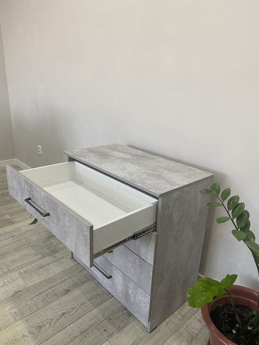 Продам комоды новые