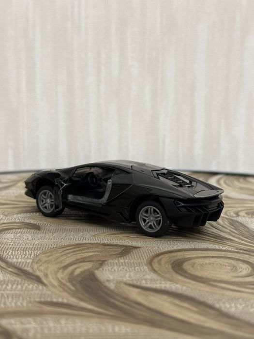 Моделька машины Lambo