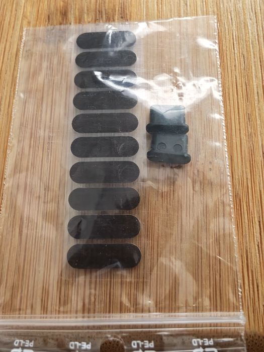 Protecție telefon anti praf
