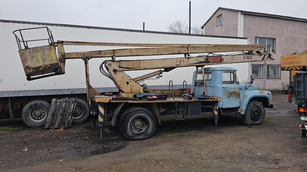Продам Зил автовышку