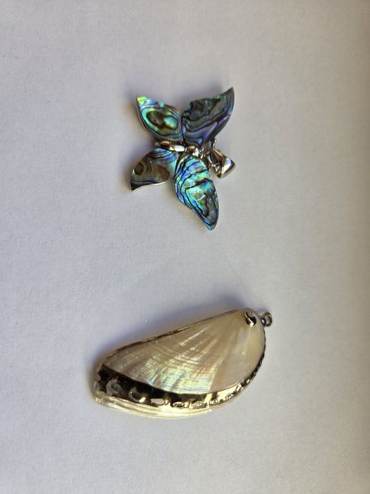 Colier/bratara/pandantiv perle,pietre,scoici naturale Hand Made.