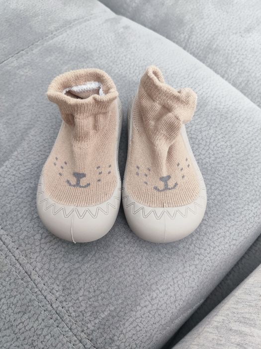 Нови детски обувки