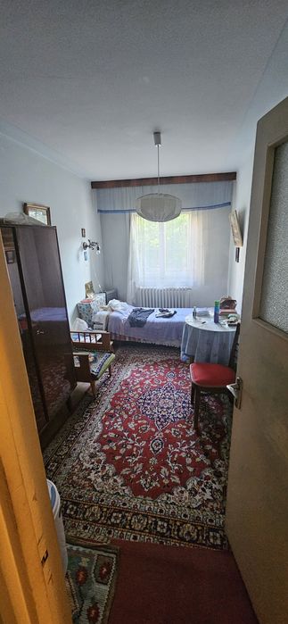Apartament 4 camere Podu Ros