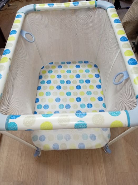 Продам детский манеж